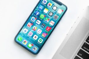 آیا در هنگام نصب اپلیکیشن‌های موبایلی سطح دسترسی آن را بررسی می کنید؟