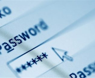 از چه راه‌های ممکن است رمزعبور موبایل ما افشا شود؟