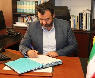 تفکر بسیجی صنعت نفت و گاز کشور را از بند انحصار کشورهای غربی خارج کرد