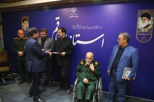 تقدیر از مدیرعامل شرکت گاز استان قم به عنوان مدیر بسیجی و جهادی